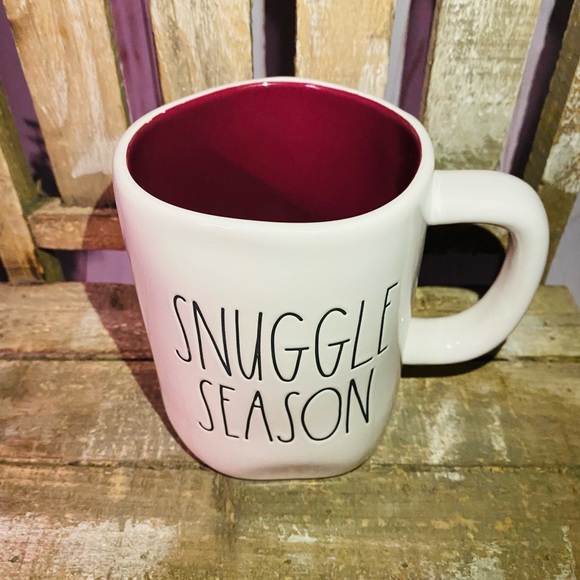 Rae Dunn SNUGGLE SEASON mug - Picture 3 of 4